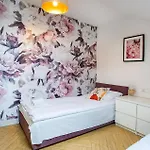 2 Bedroom Beautiful In